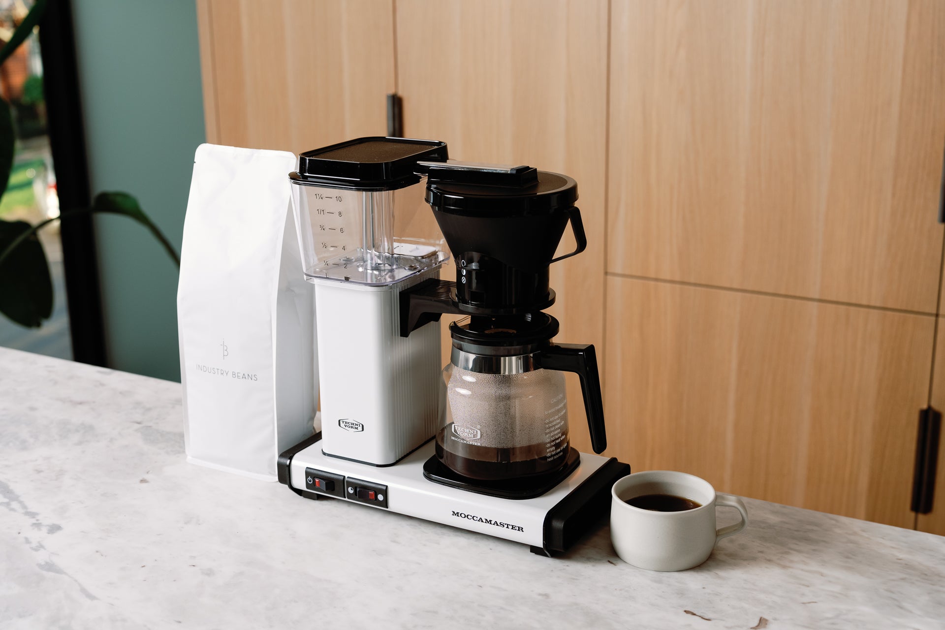 Moccamaster Batch Brew Coffee Brewing Guide