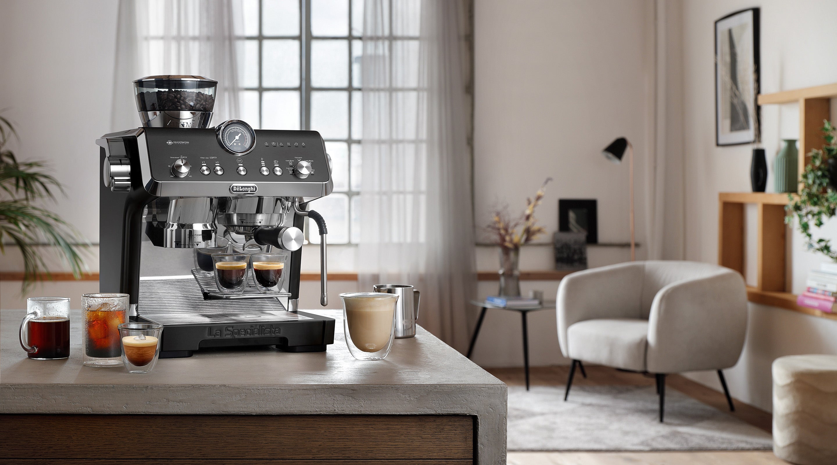 De'Longhi La Specialista Opera Coffee Machine