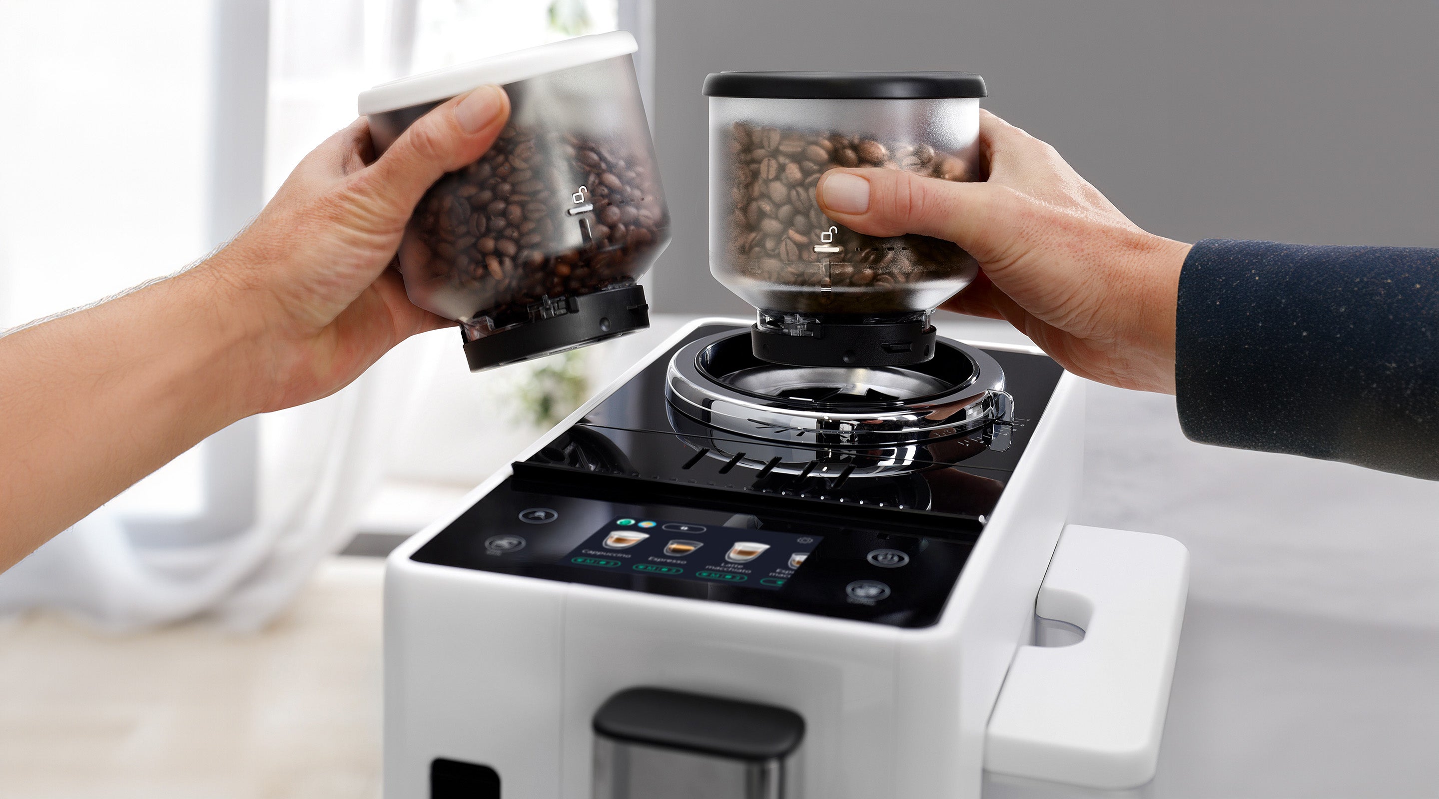 De'Longhi Rivelia Automatic Coffee Machine