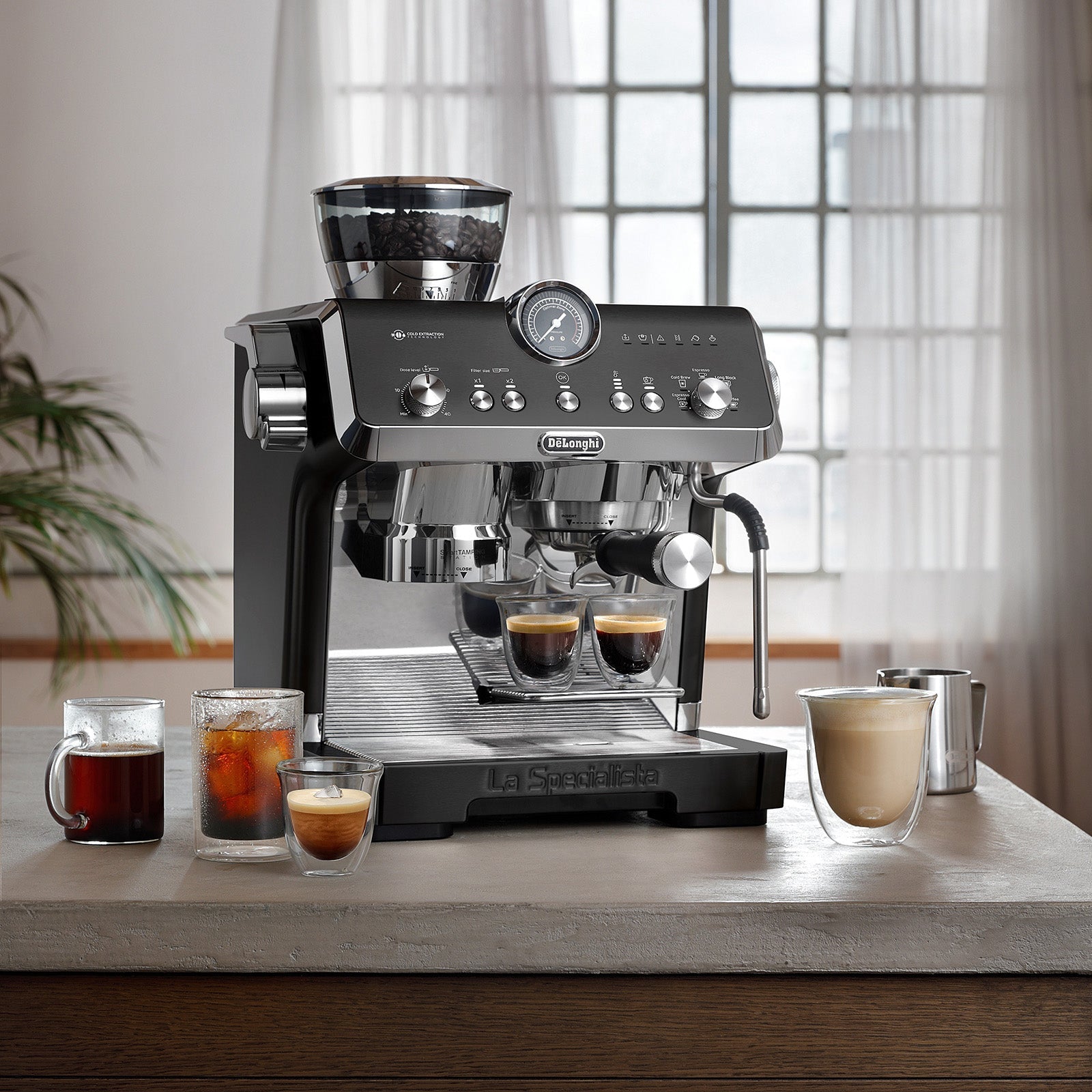 De'Longhi La Specialista Opera Coffee Machine