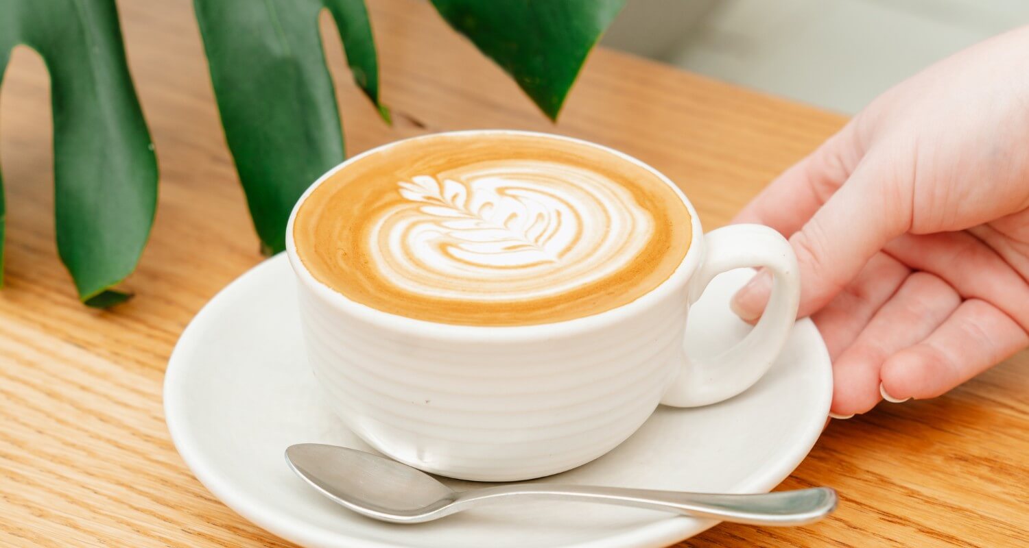 flat white latte art
