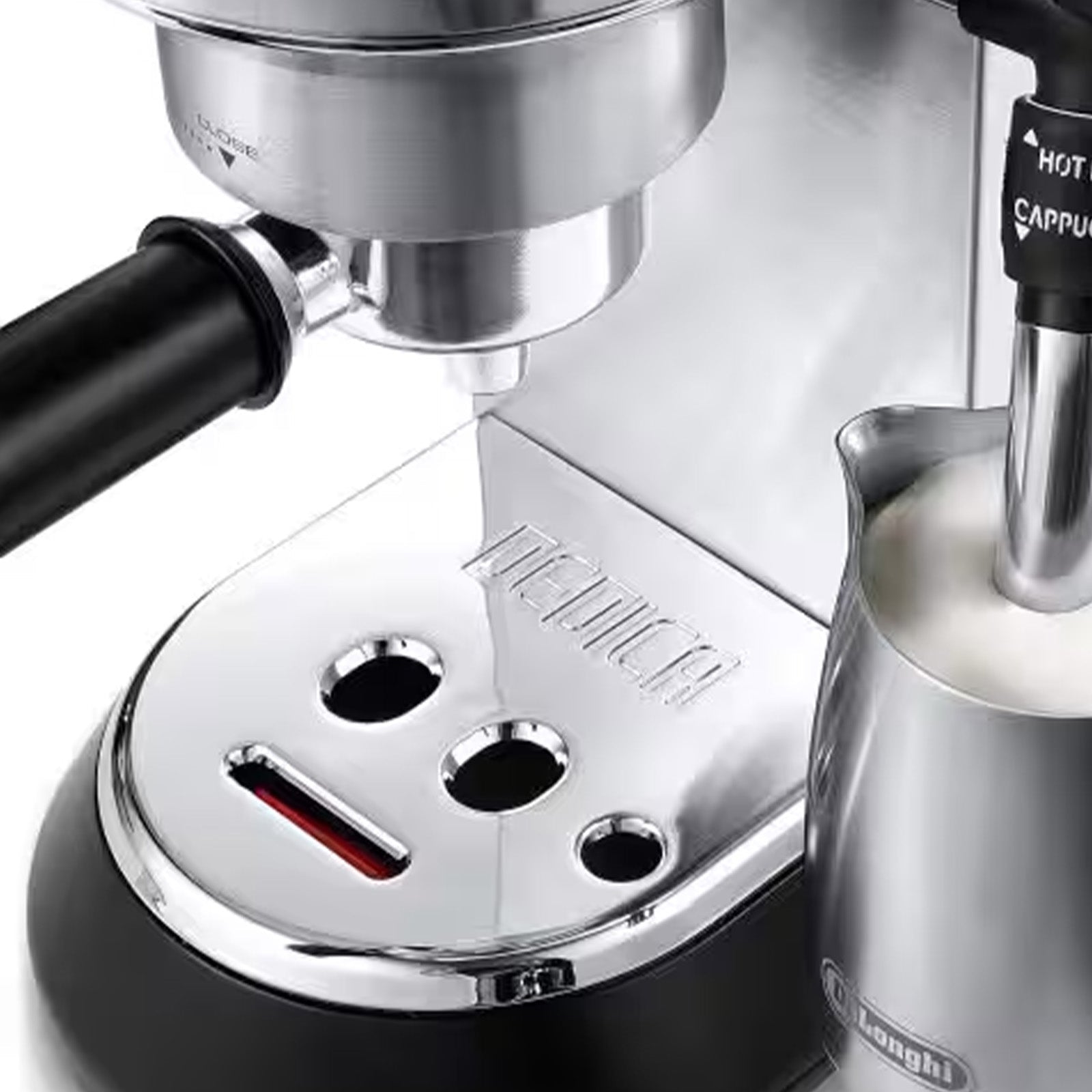 Delonghi Dedica Deluxe EC685M home coffee machine frothing milk